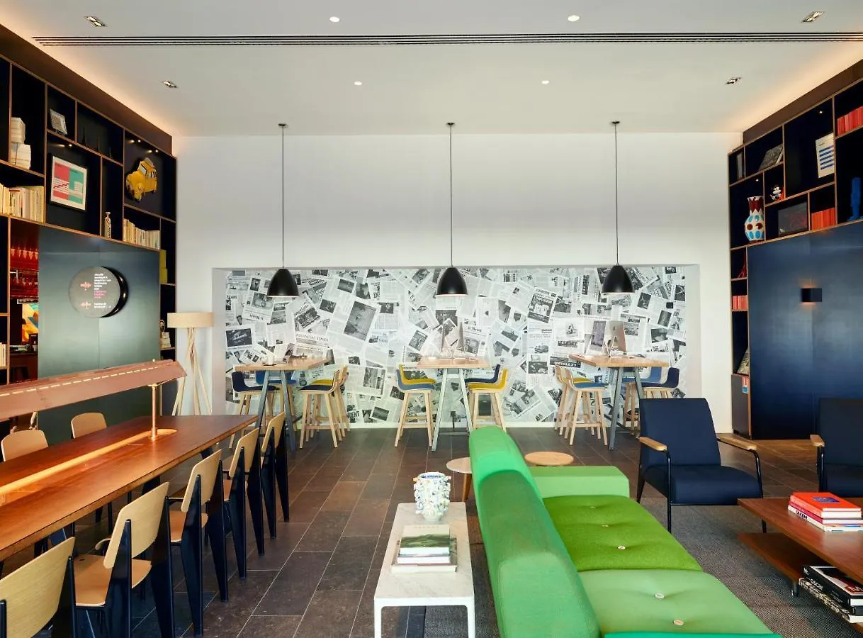 Otel Citizenm Gare De Lyon 4*